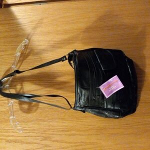 Womens embassy usa buttery soft leather black purse Multiple Compartment Quality